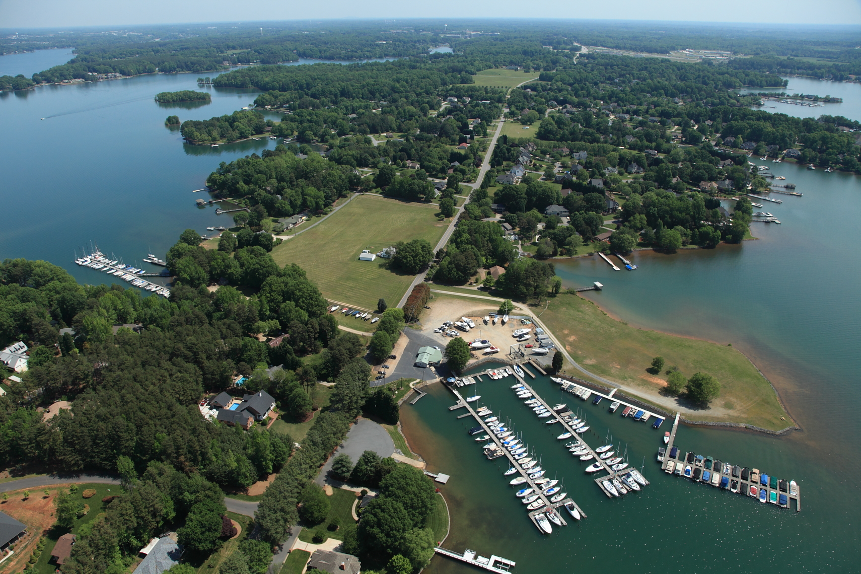Arial view of All Seasons Marina picture by Zeb Moser III Pilot